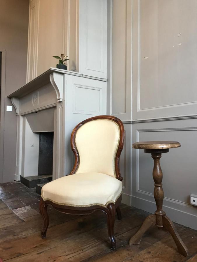 Mercier De Montigny - Les Chambres Du Beffroi - Spa Et Massage Fougères エクステリア 写真