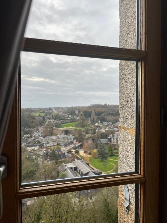Mercier De Montigny - Les Chambres Du Beffroi - Spa Et Massage Fougères エクステリア 写真